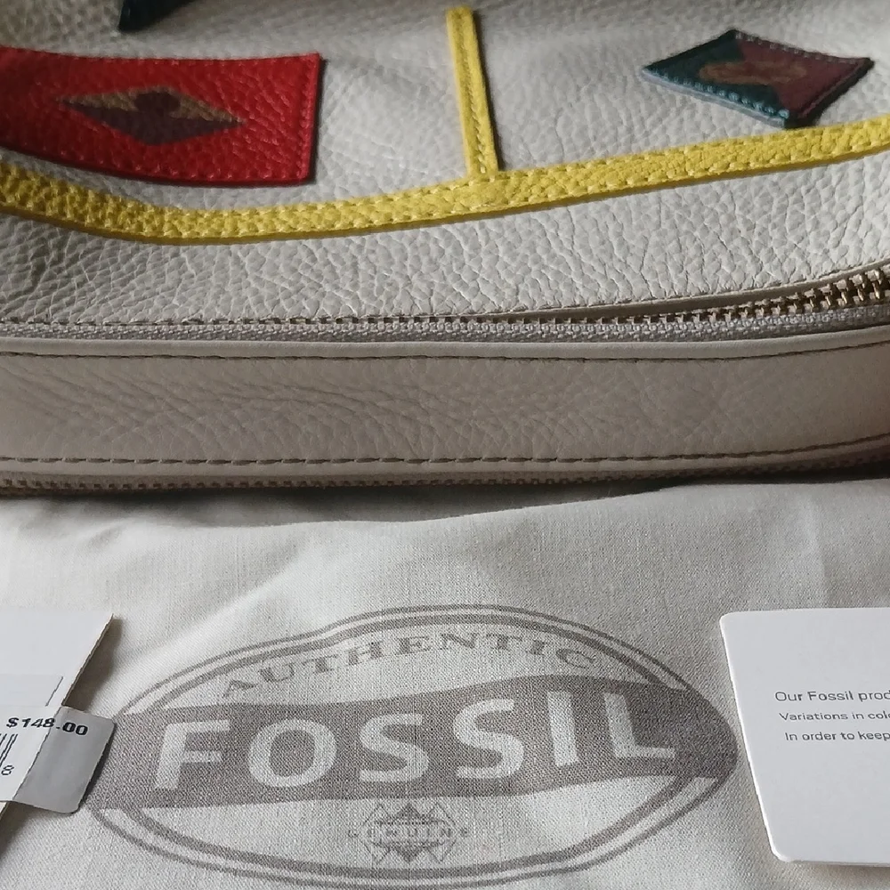 Fossil Leather Sydney Crossbody Bag - Picture 6 of 9